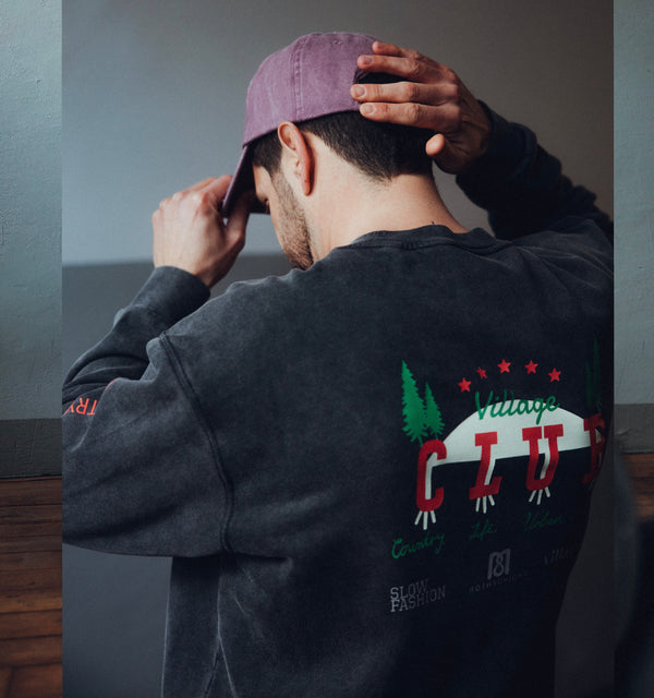 Sweater Village Club Black